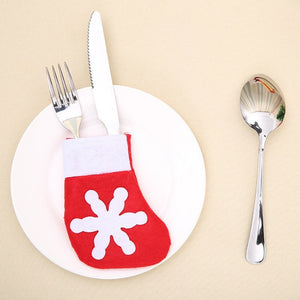 Santa Hat Reindeer Christmas New Year Pocket Fork Knife Cutlery Holder Bag Home Party Table Dinner Decoration Tableware 62417