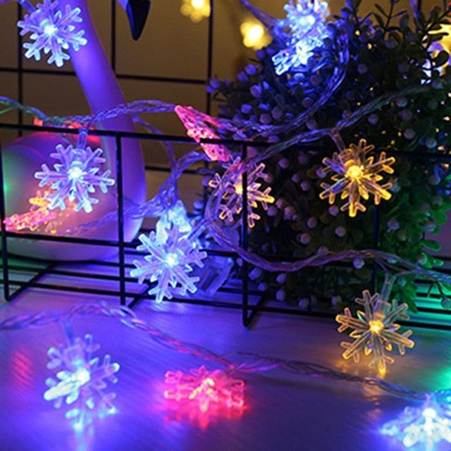 LED Garland Holiday Snowflakes String Fairy Lights Battery Powered Hanging Ornaments Christmas Tree Party Home Decor